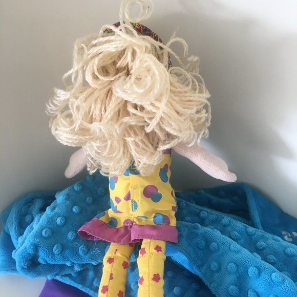 Manhanttan Toy Groovy Girls - Picture 5 of 7